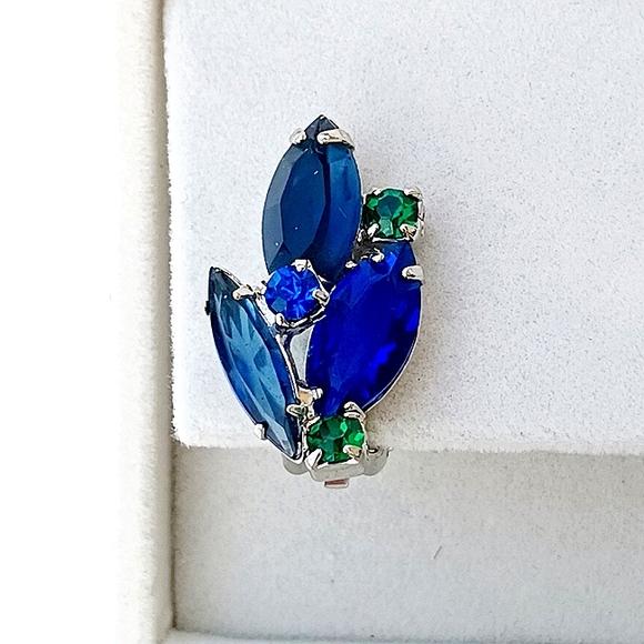 VINTAGE BLUE GREEN SILVERTONE EARRINGS clip on glass MCM - Picture 4 of 6